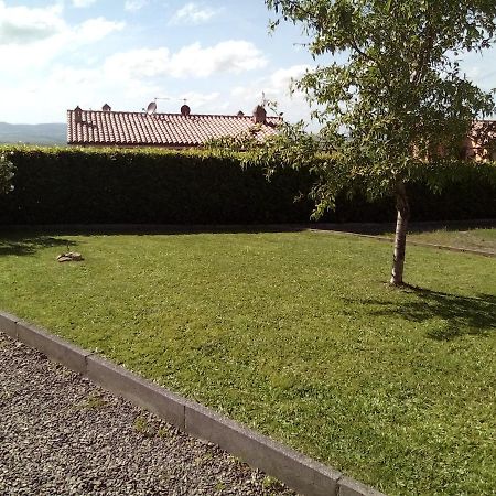 Villaggio Residence La Pieve Di Pomaia Bagian luar foto